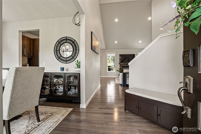 3rd image of 1460 Sunnybrook Lane