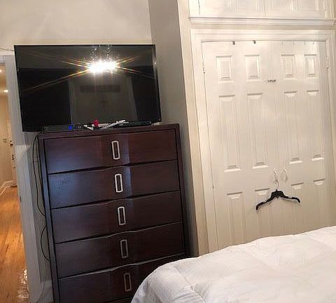 5th image of 112 1st Pl APT 1L
