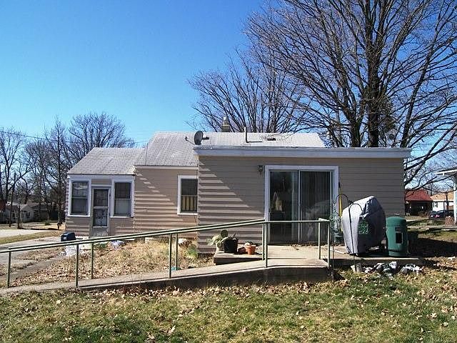 2nd image of 21 Red Bud Dr