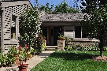 2nd image of 525 Woodgrove Dr