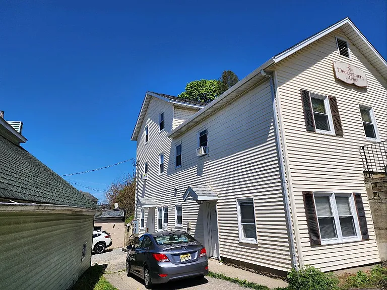 3 Church St — Photo 3