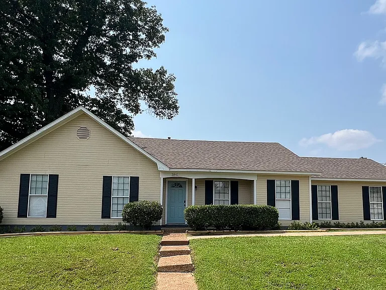 3861 Innsbrook Dr — Photo 1
