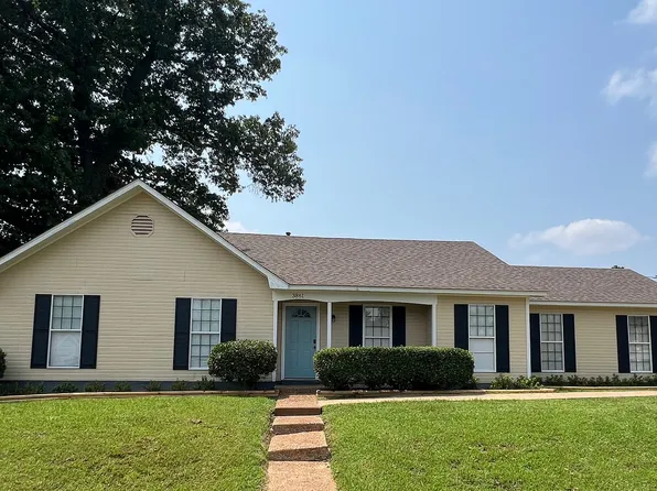 3861 Innsbrook Dr, Memphis, TN 38115