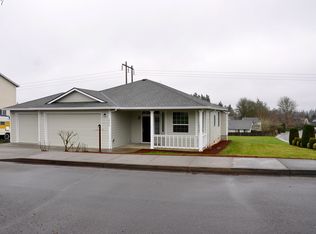 34860 Edna Barr Ln, Saint Helens, OR