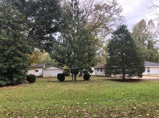 25 Wilkinson Rd, Natchez, MS 39120