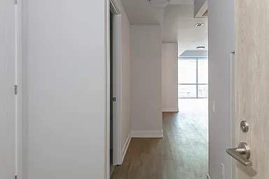 664 Spadina Ave — Photo 16