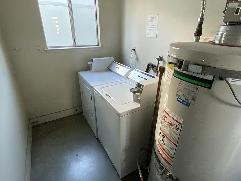 1567 Market St #1 — Photo 16