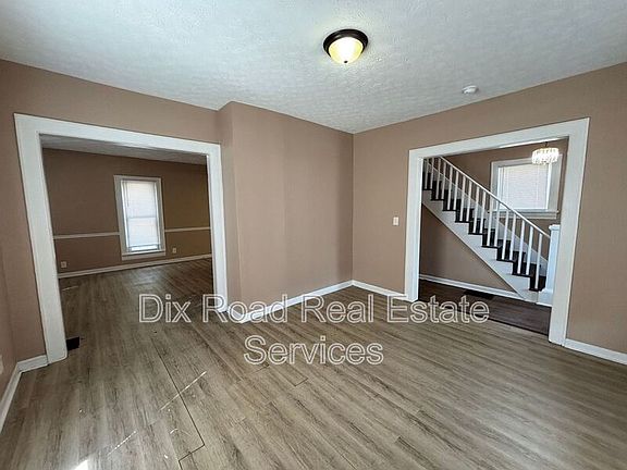 5th image of 1903 Tytus Ave