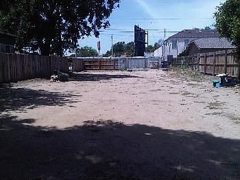 2nd image of 325 N Effie St