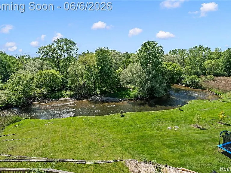 2962 Pheasant Ring Dr — Photo 27