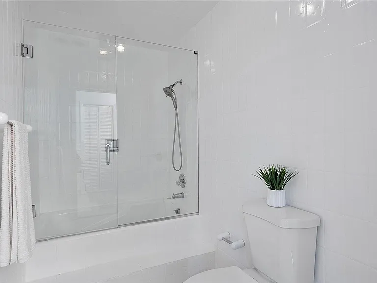 1240 SW 14th Ave — Photo 26