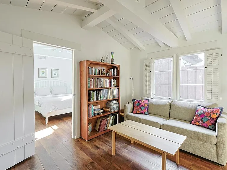 817 Margarita Ave — Photo 13