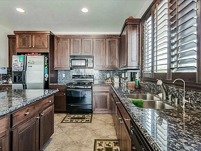 9263 Edgeworth Pl — Photo 14