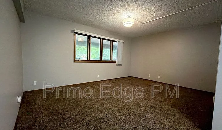 2343 B St #8 — Photo 3