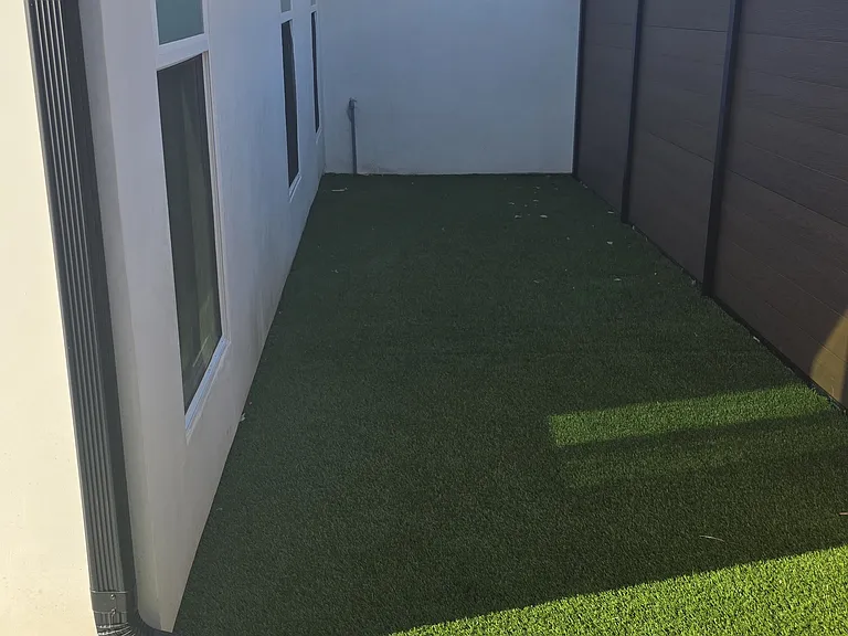 22732 Mariano St — Photo 12