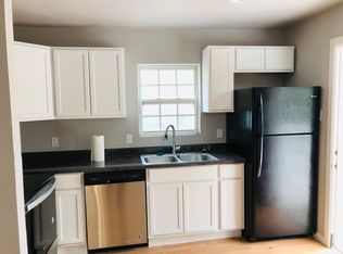 6933 Hatch Rd, Lake Worth, TX 76135