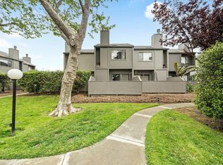1044 Clubhouse Dr, Hayward, CA