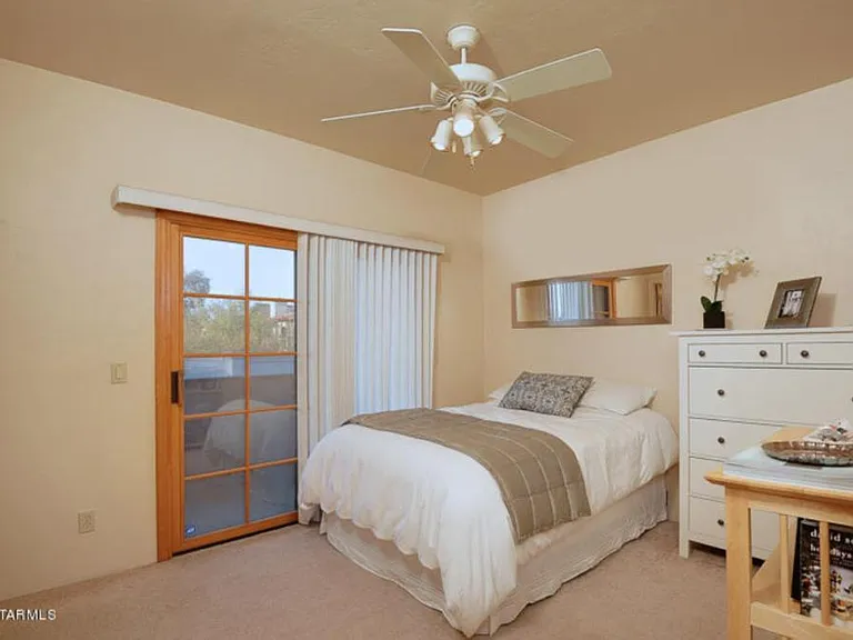 620 E Harvill Dr #103 — Photo 10