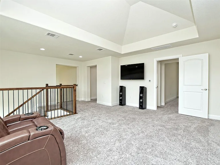 9703 Bayshore Bnd #81 — Photo 14
