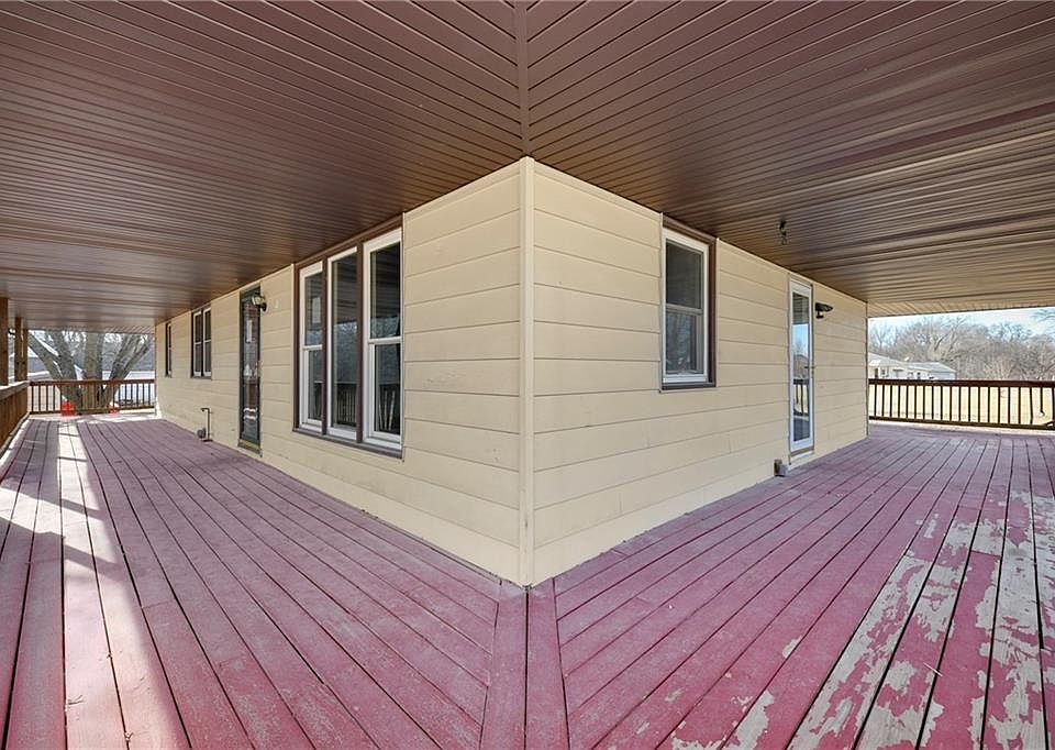 109 E St, Creighton, MO 64739 Zillow