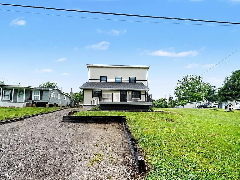 9032 Link Rd — Photo 1