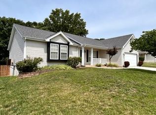 13 Royallbend Ct, O'Fallon, MO 63368