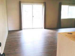 2125 Oxford Rd, Redding, CA 96002