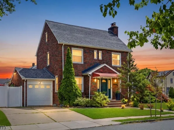 459 Twin Oaks Rd, Union Twp., NJ 07083