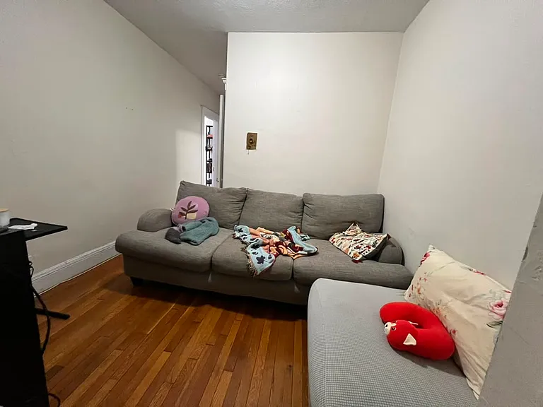 116-120 Washington St #33 — Photo 8