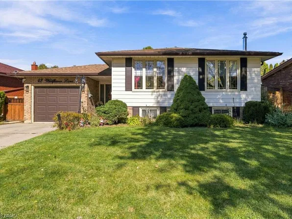 42 Wildflower Ln, Brantford, ON N3R 7H6