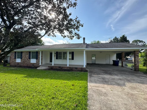 13 Shadow Ln, Natchez, MS 39120