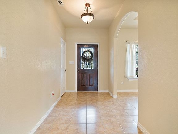 5th image of 158 Starburst Ln
