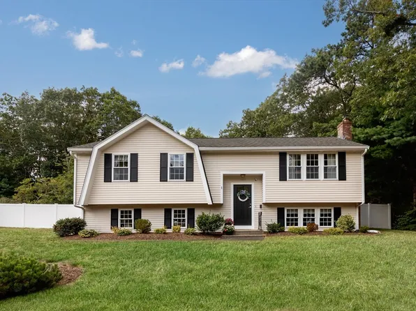 15 Sansome St, Plymouth, MA 02360
