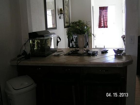 3rd image of 3112 Madeira Dr NE