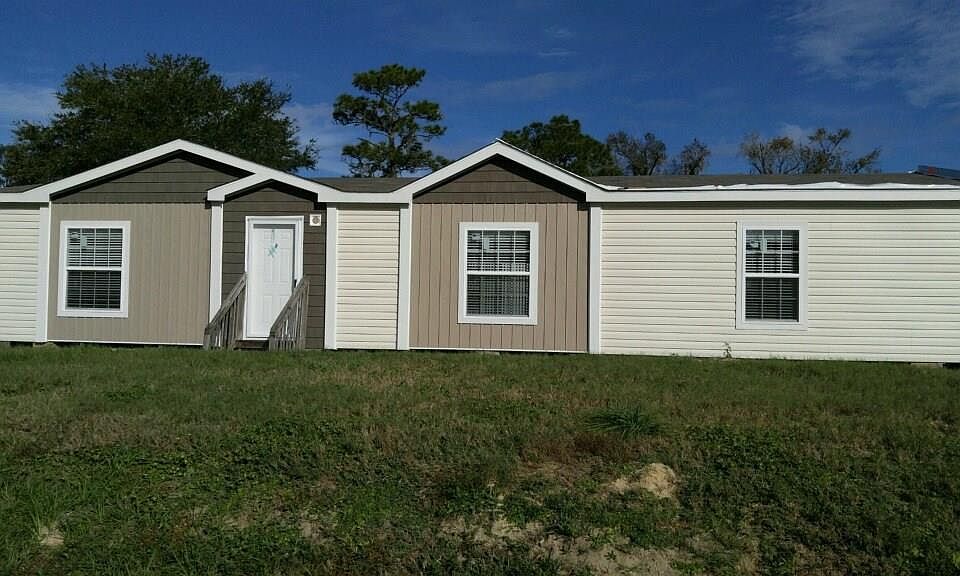 1st image of 16548 Village Green Dr S