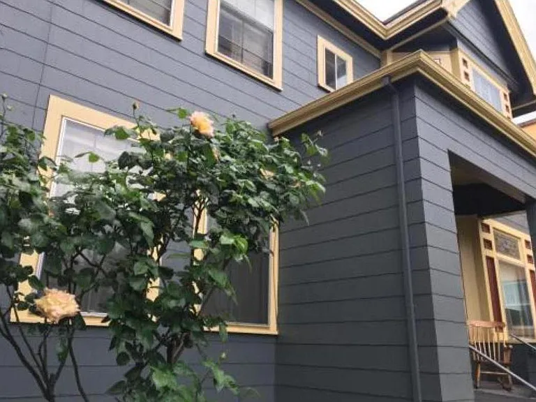 2124 NW Flanders St #16 — Photo 14