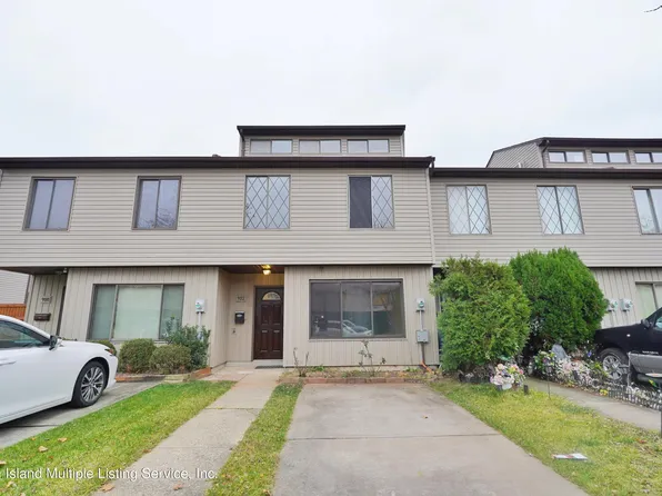 902 Patterson Ave, Staten Island, NY 10306