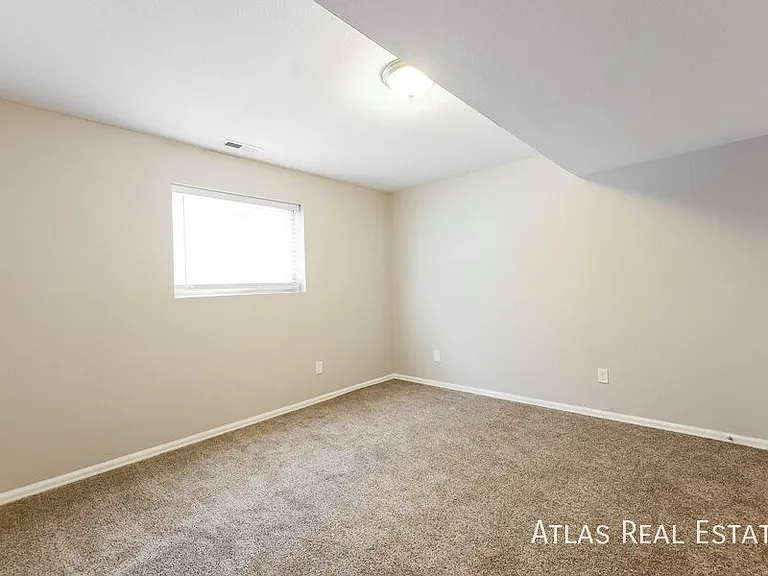 3545 Cranswood Way — Photo 11