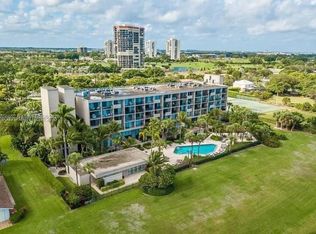 1830 Embassy Dr APT 118, West Palm Beach, FL 33401