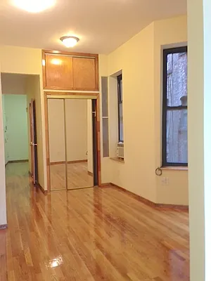 Rented by Kings Court Real Estate | media 13