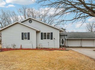 556 N Birdsey St, Columbus, WI 53925