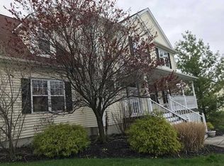 96 Van Scoy Rd, Poughquag, NY 12570