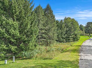 2952 Old Farm Ln, Traverse City, MI 49685