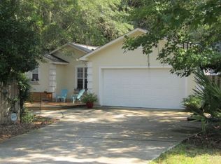 110 Musgrove Pl, Saint Simons Island, GA 31522