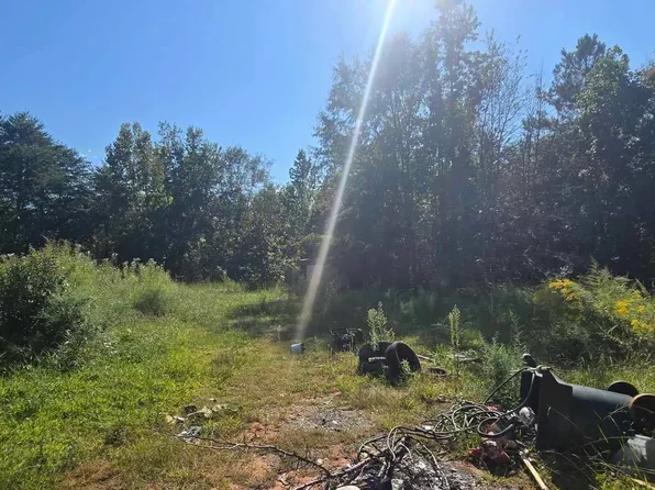 264 Beckys Blvd, Blacksburg, SC 29702