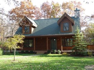 N978 Vinnie Ha Ha Rd, Fort Atkinson, WI 53538