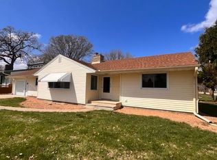 400 S 7th St, La Crescent, MN 55947
