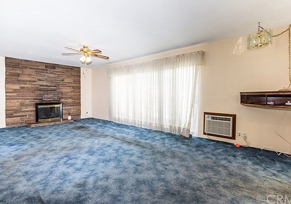 4th image of 8482 Holder St