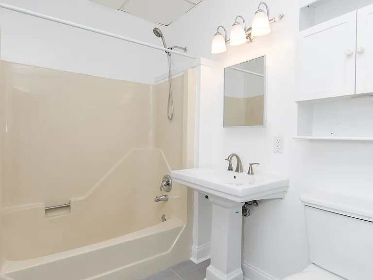 2704 Chestnut Ave #B — Photo 14