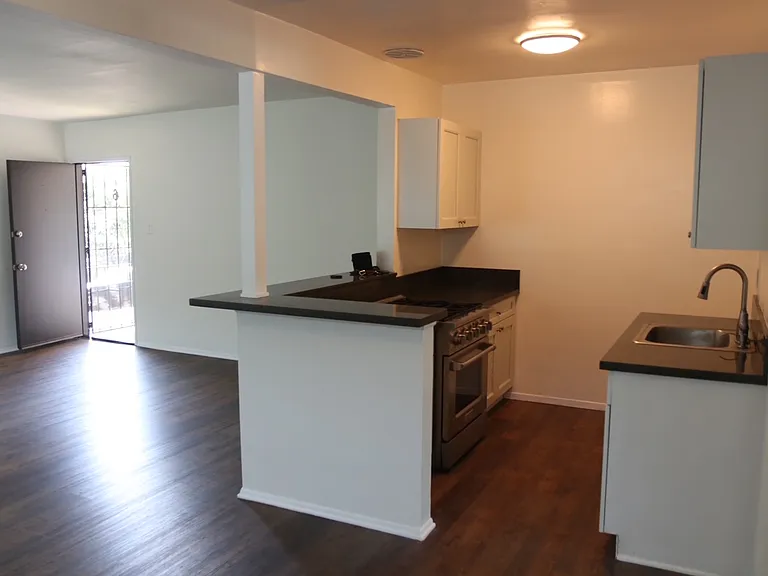 2059 S Spinnaker St #3 — Photo 6